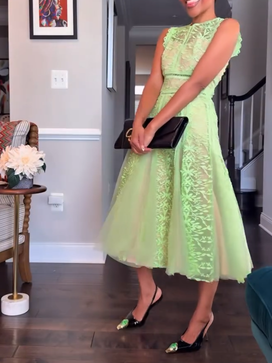 Green Sleeveless Lace Midi Dress