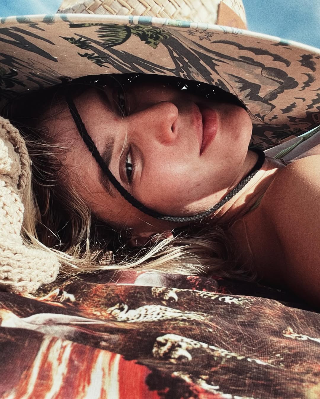 Sun Hat With Tropical Or Beach Scene Design