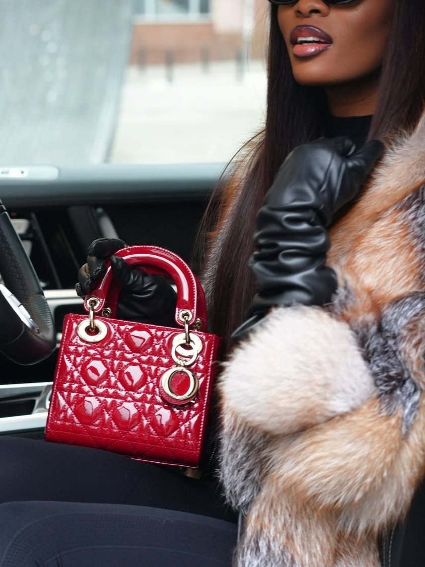 Yellow Black Fur