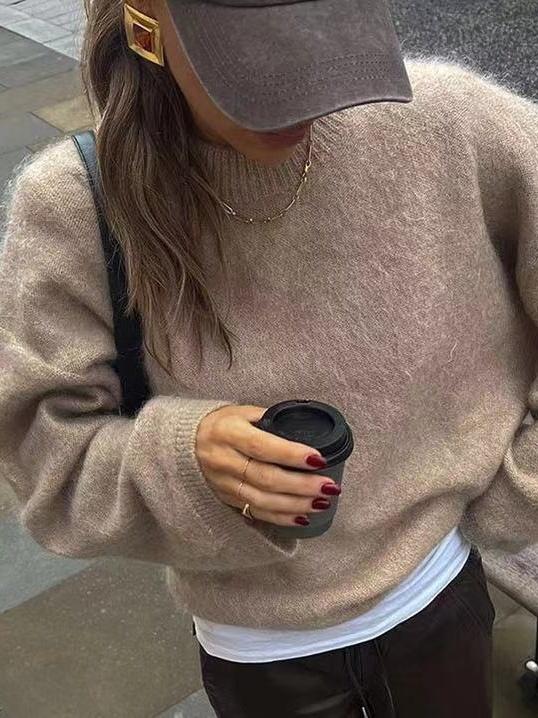 Long-Sleeve Pullover Crewneck Sweater