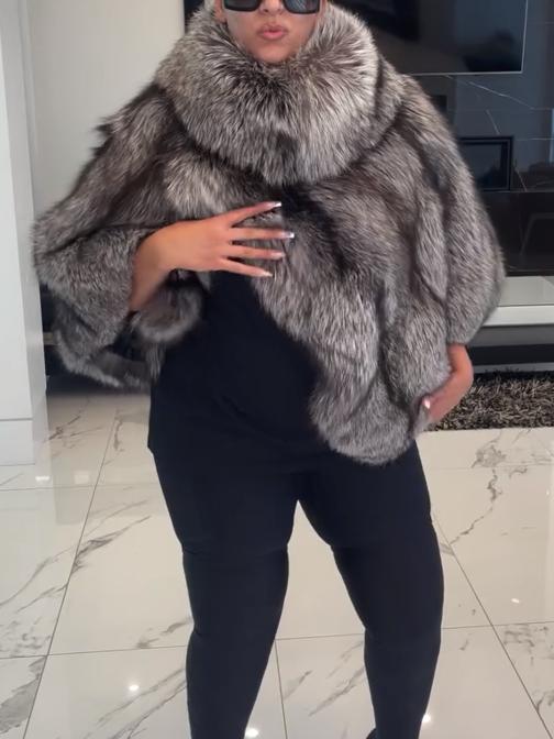 Thick Neck Fur Coat