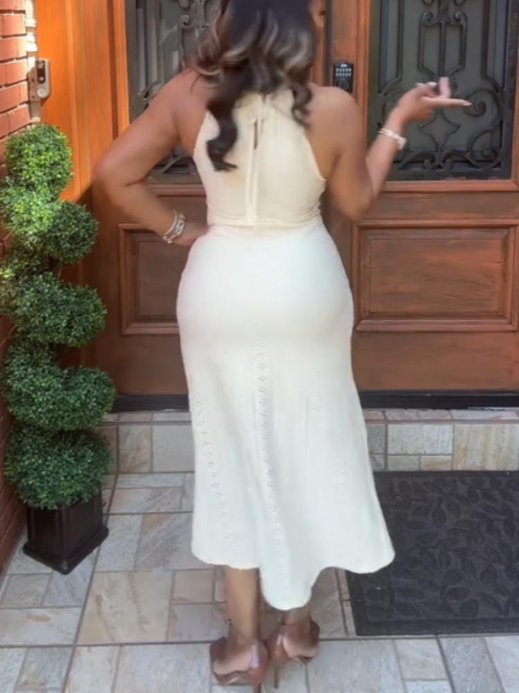 Elegant Sleeveless Cream-colored Midi Dress