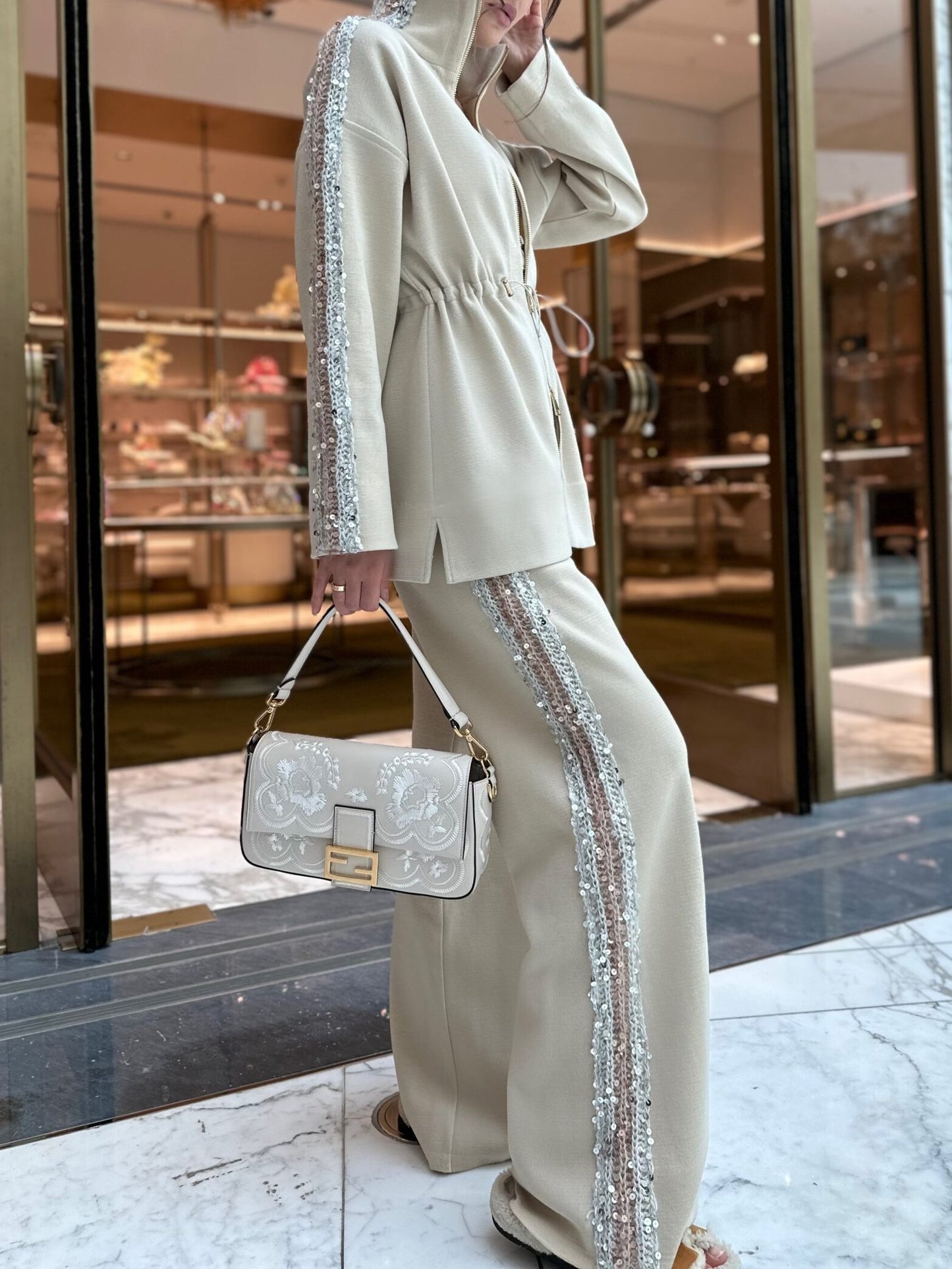 Fashionable Drawstring Waist Top And Wide-leg Trousers Two-piece Set