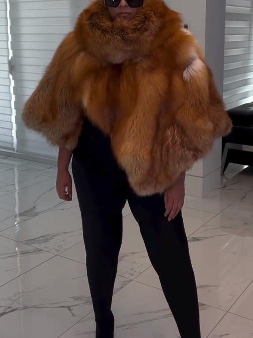 Thick Neck Fur Coat